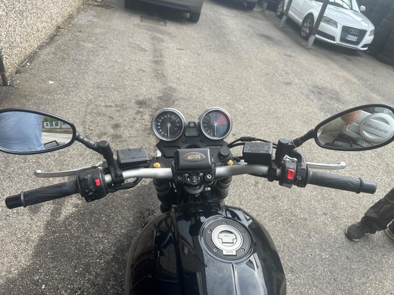 Yamaha XJR 1300 XJR