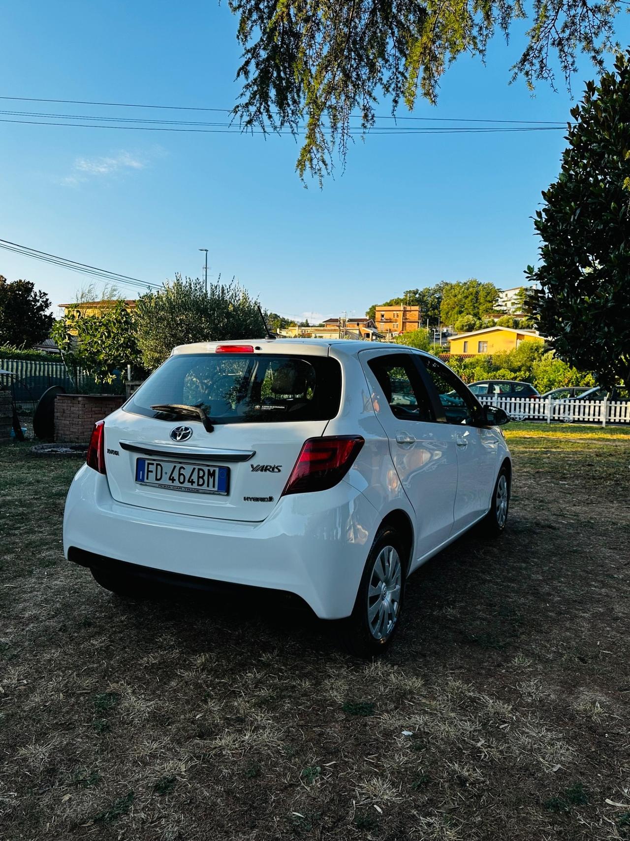 Toyota Yaris 1.5 Hybrid 5 porte Active