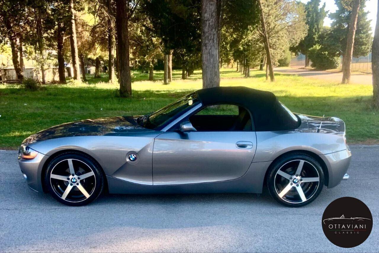 Bmw Z4 "solo 58000km" pari al NUOVO