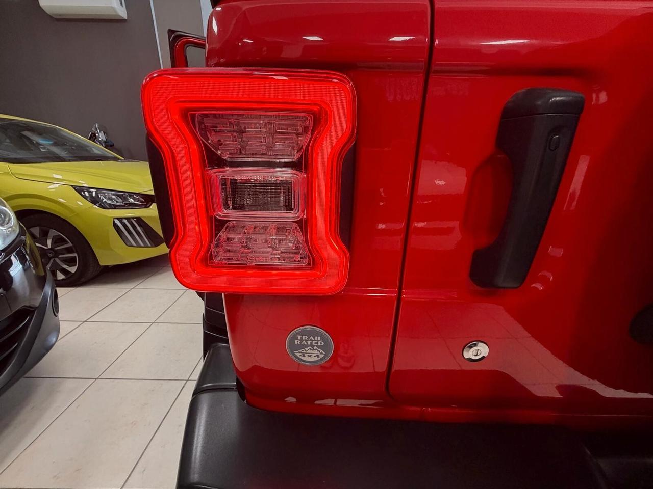 Jeep Wrangler 2.2 Mjt II Rubicon A RATE DA 430 AL MESE