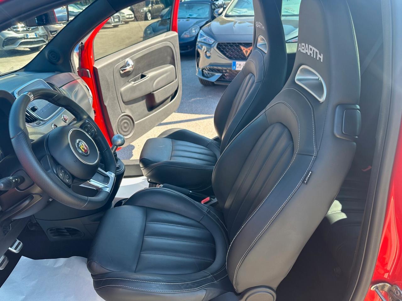 Abarth 595 1.4 Turbo T-Jet 165 CV Turismo /tetto/pelle/km doc