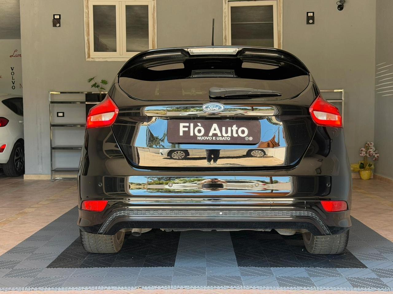 Ford Focus 1.5 TDCi (Diesel) 120cv ST-Line