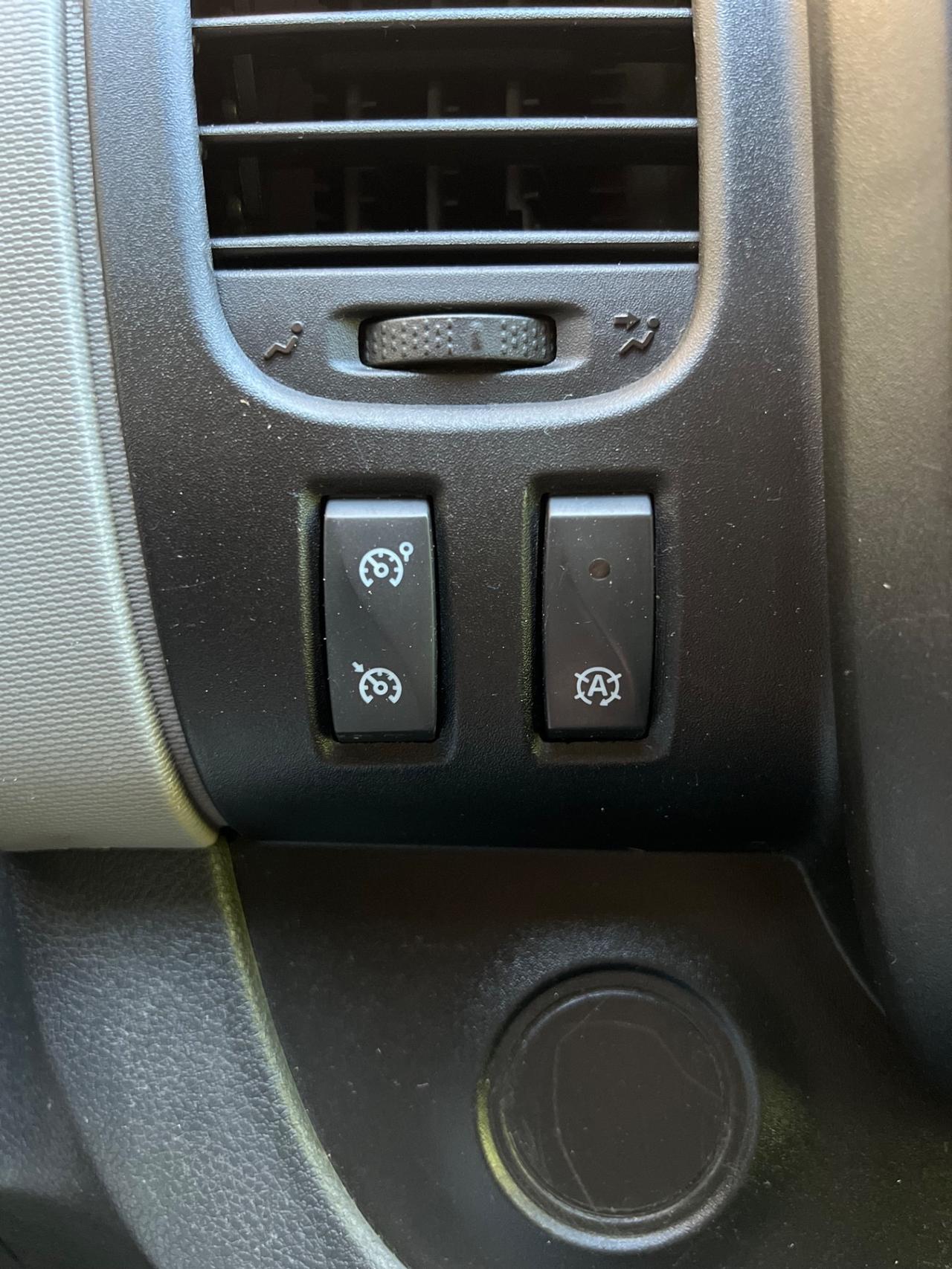 Renault Trafic 1.6 dCi 120CV EURO 6B nessun limite di circolazione.!!!