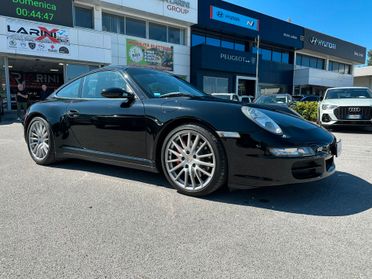 Porsche 911 Carrera 4S Coupé