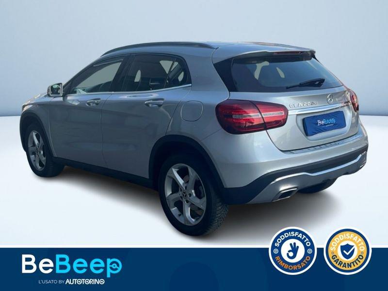 Mercedes-Benz GLA 200 D SPORT AUTO