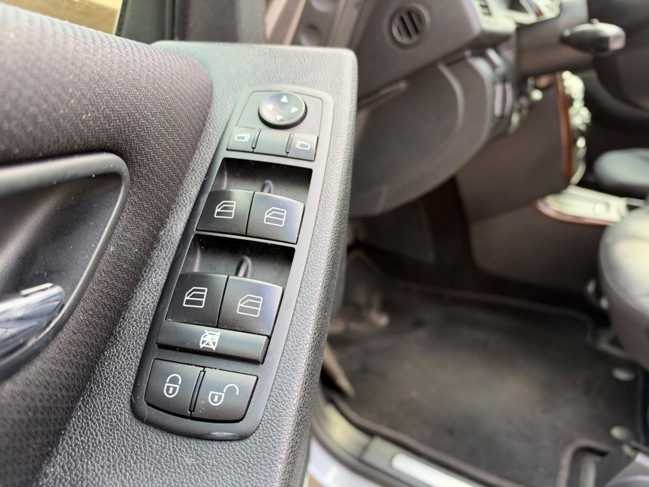 Mercedes-benz A 150 BlueEFFICIENCY Elegance
