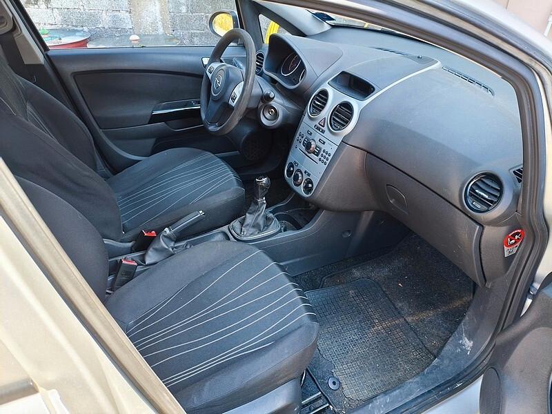 Opel Corsa 1.2 5 porte Enjoy