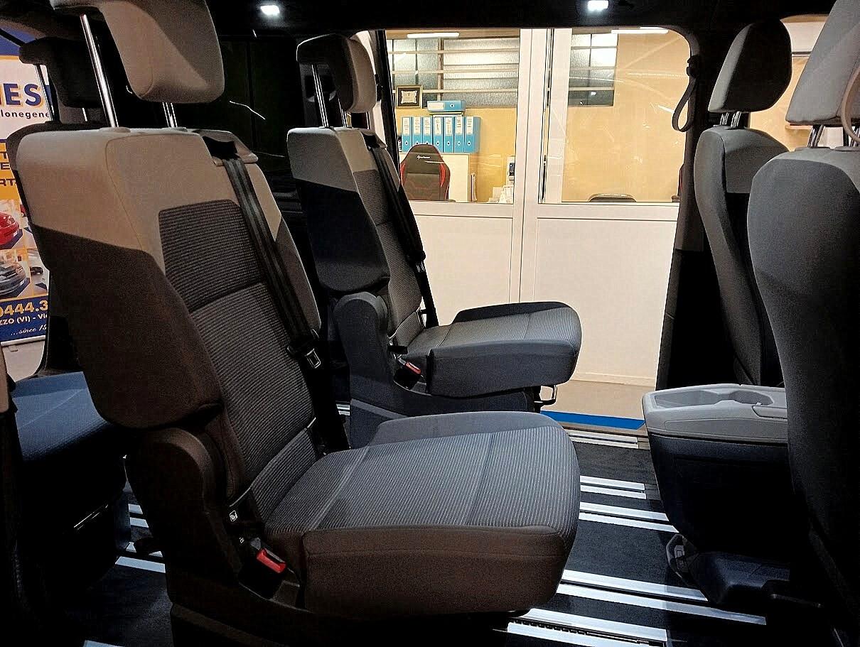 Volkswagen T7 Multivan TDI 150cv DSG 6P *IVA COMPRESA*