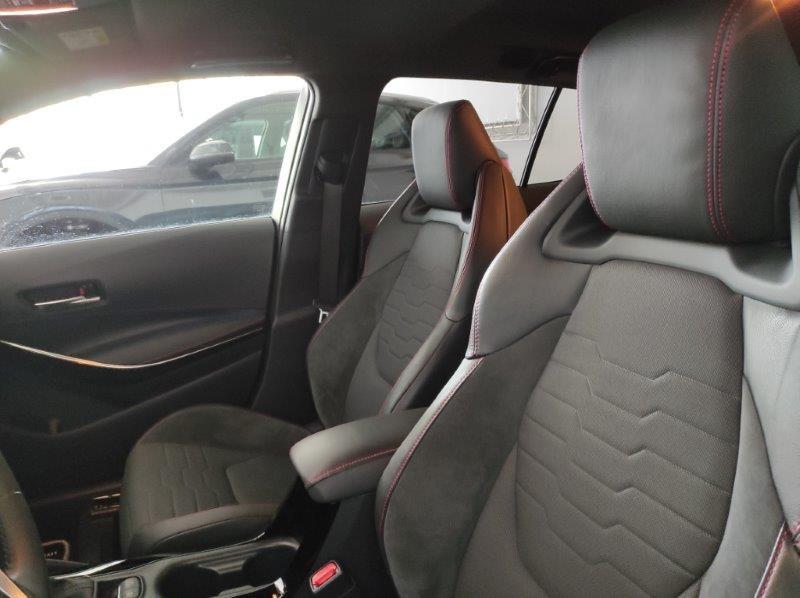 TOYOTA Corolla (2018-->) - Corolla Touring Sports 2.0 Hybrid Lounge