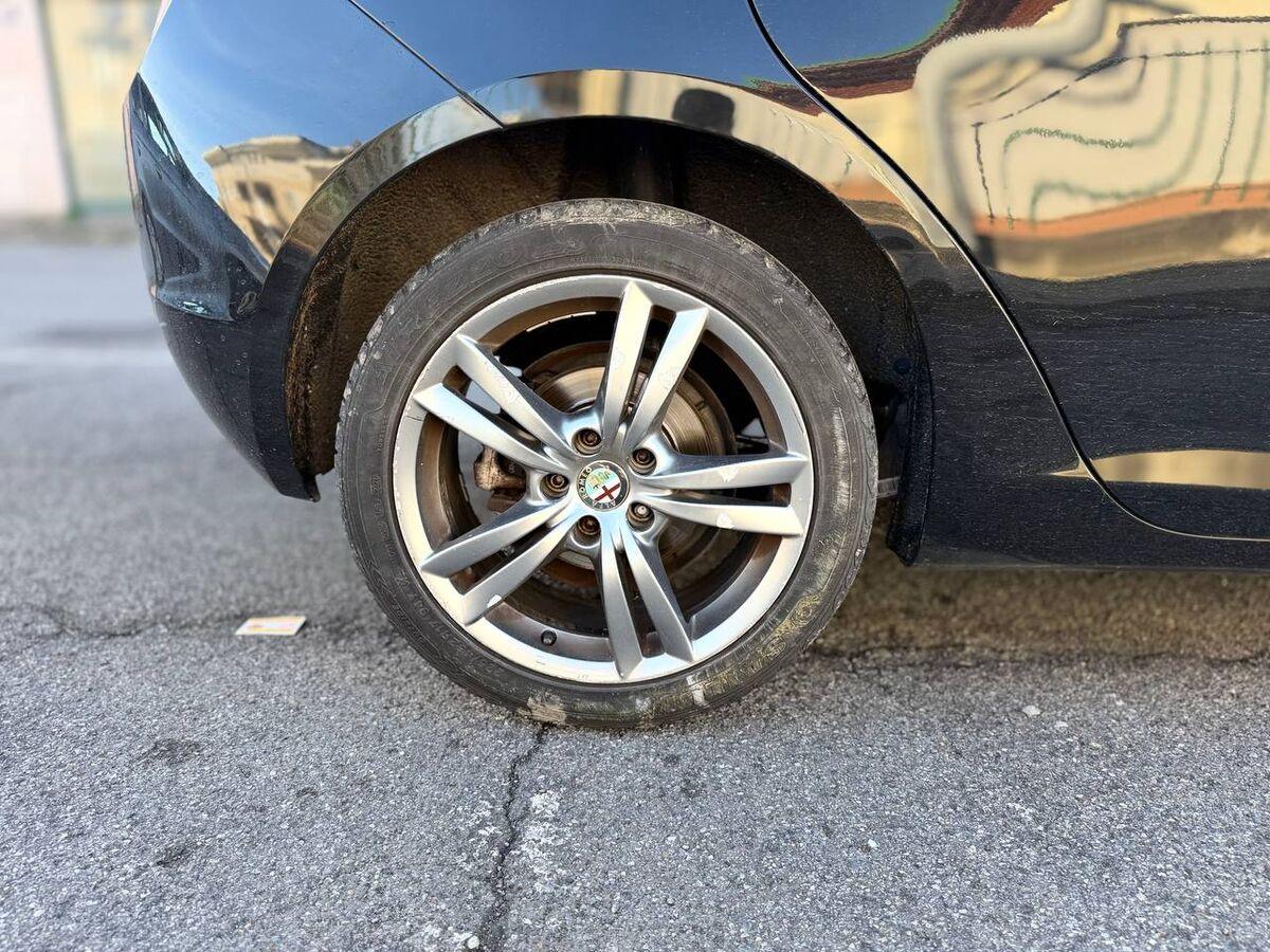 Alfa Romeo Giulietta 1.6 jtdm Distinctive E5+