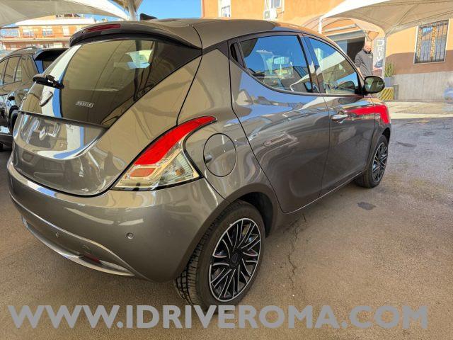 LANCIA Ypsilon 1.0 Hybrid Gold ?CARPLAY ? +Gpl