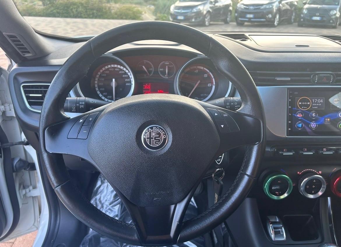 Alfa Romeo Giulietta 1.6 JTDm-2 105 CV Exclusive