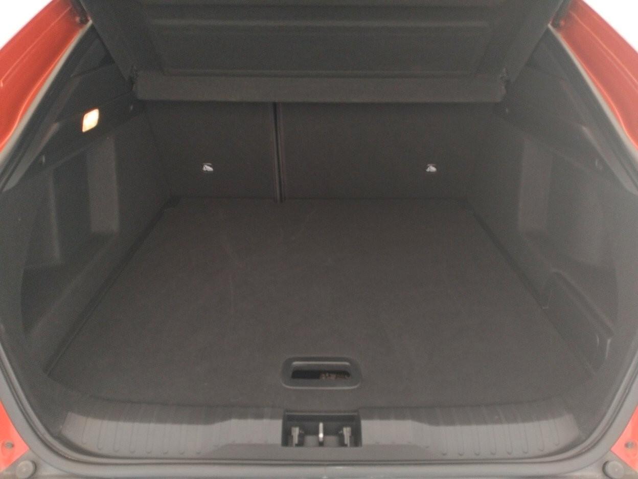 Renault Arkana Hybrid E-Tech 145 CV R.S. Line