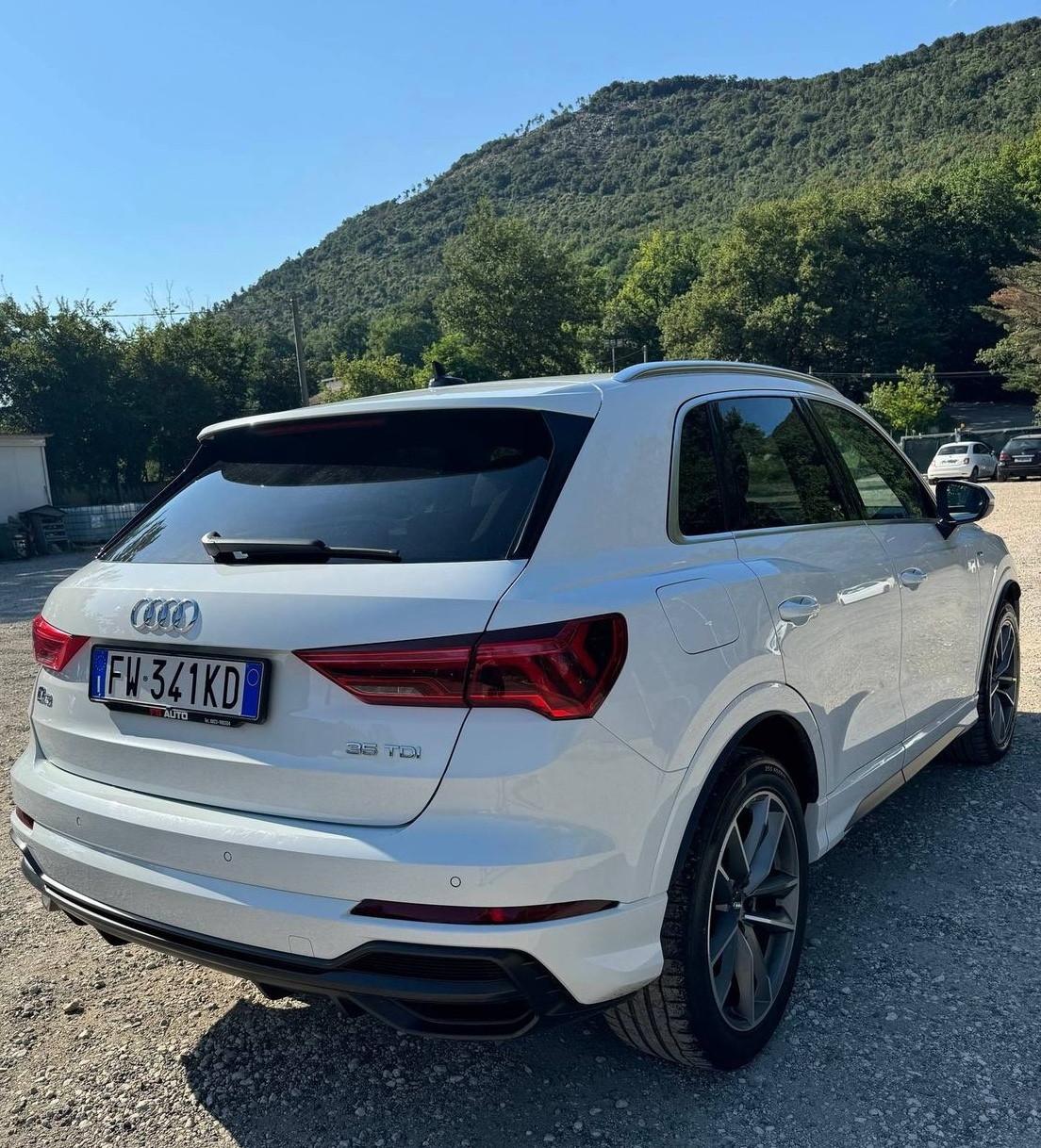 Audi Q3 35 TDI S tronic S line edition