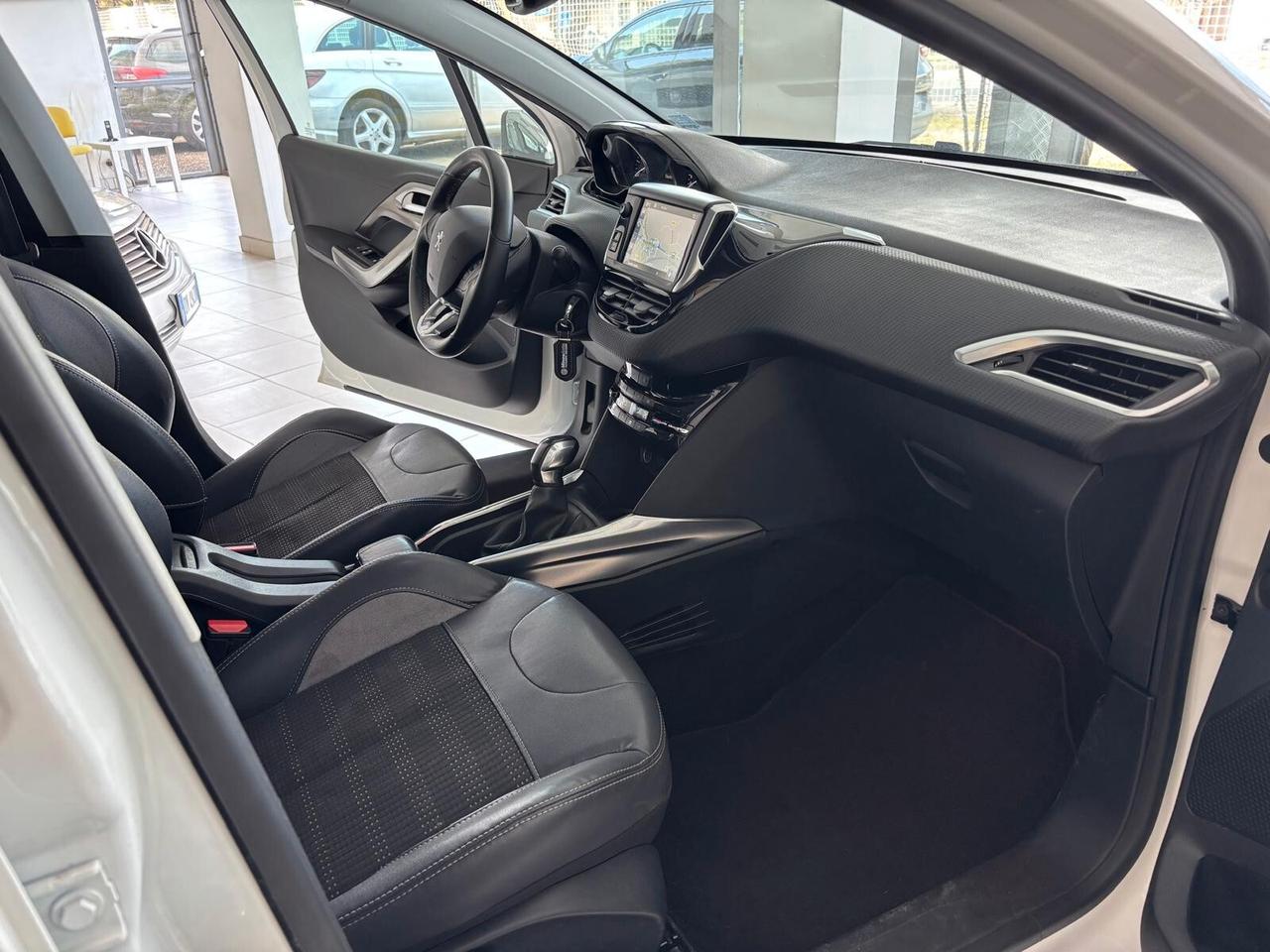 Peugeot 2008 1.6 e-HDi 115 CV Stop&Start Allure