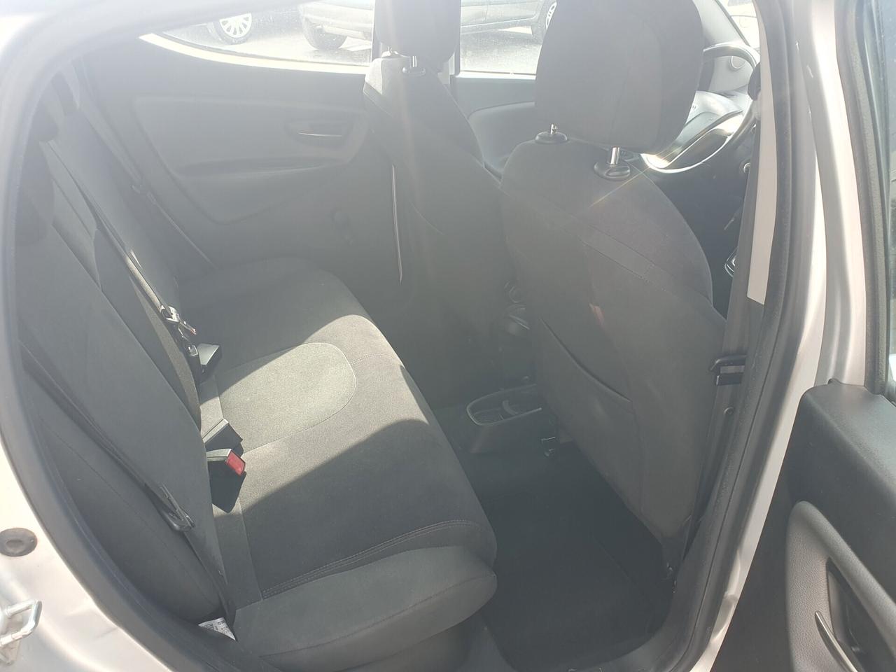 Lancia Ypsilon 1.2 69 CV benzina Neop 2014