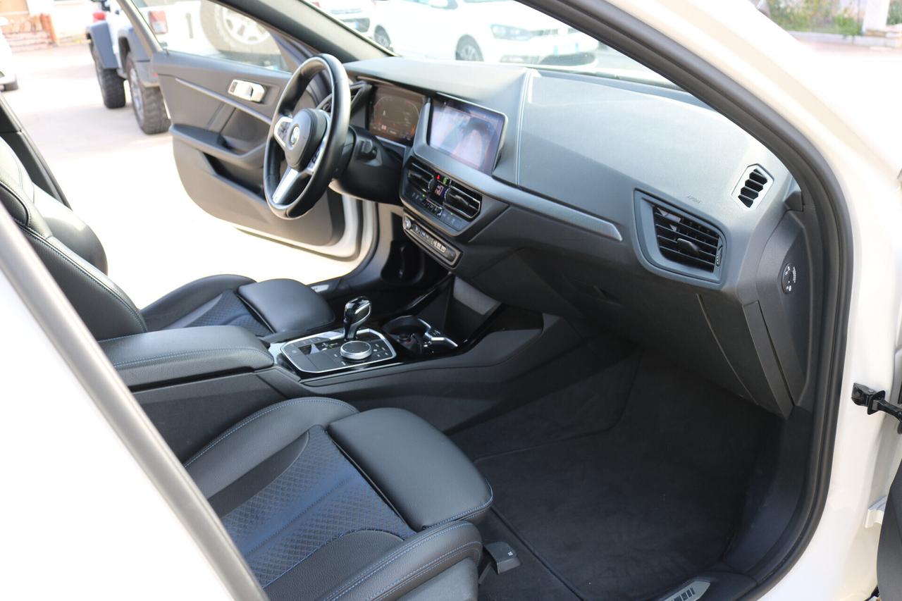 Bmw 118 118d 5p. Msport