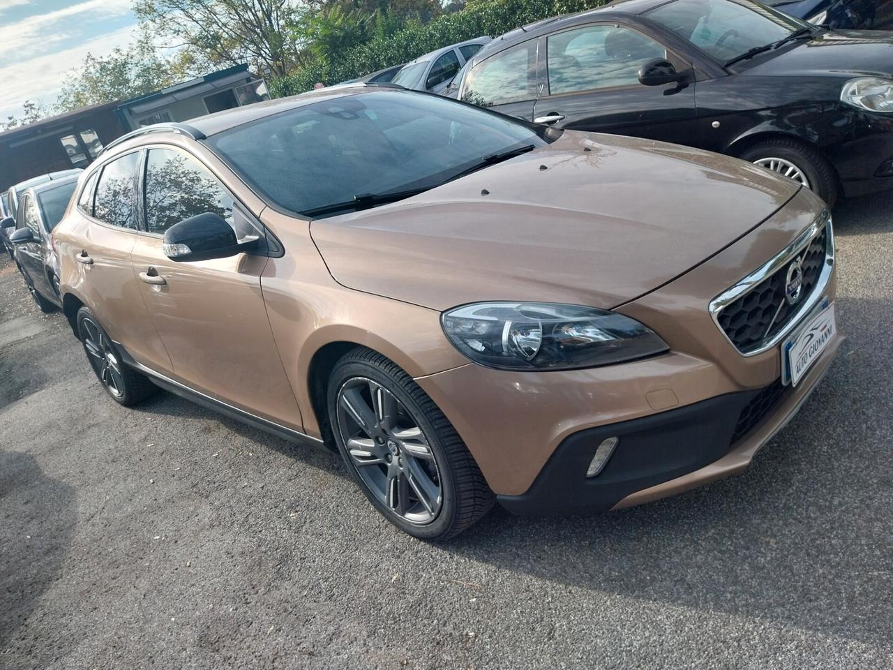 Volvo V40 Cross Country V40 Cross Country D2 1.6 Powershift Momentum