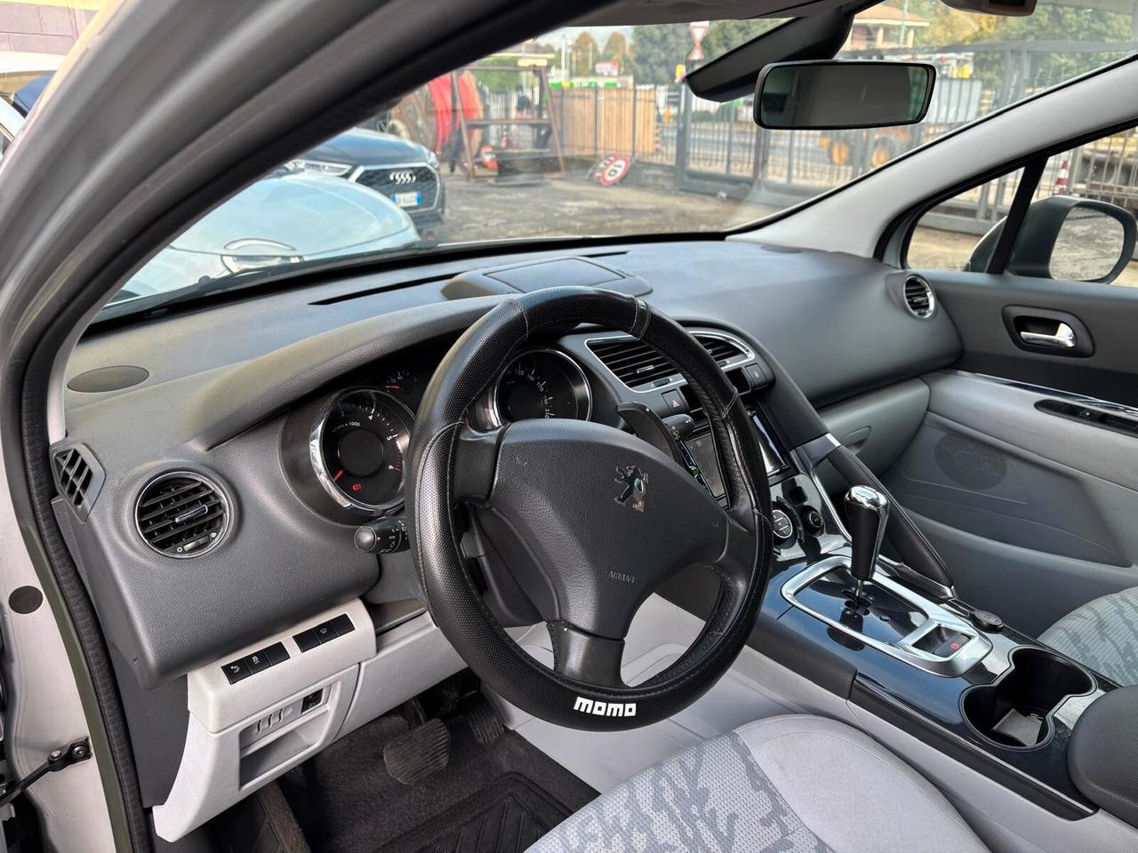 Peugeot 3008 1.6 e-HDi 115CV cambio robotizzato S.&S. Business