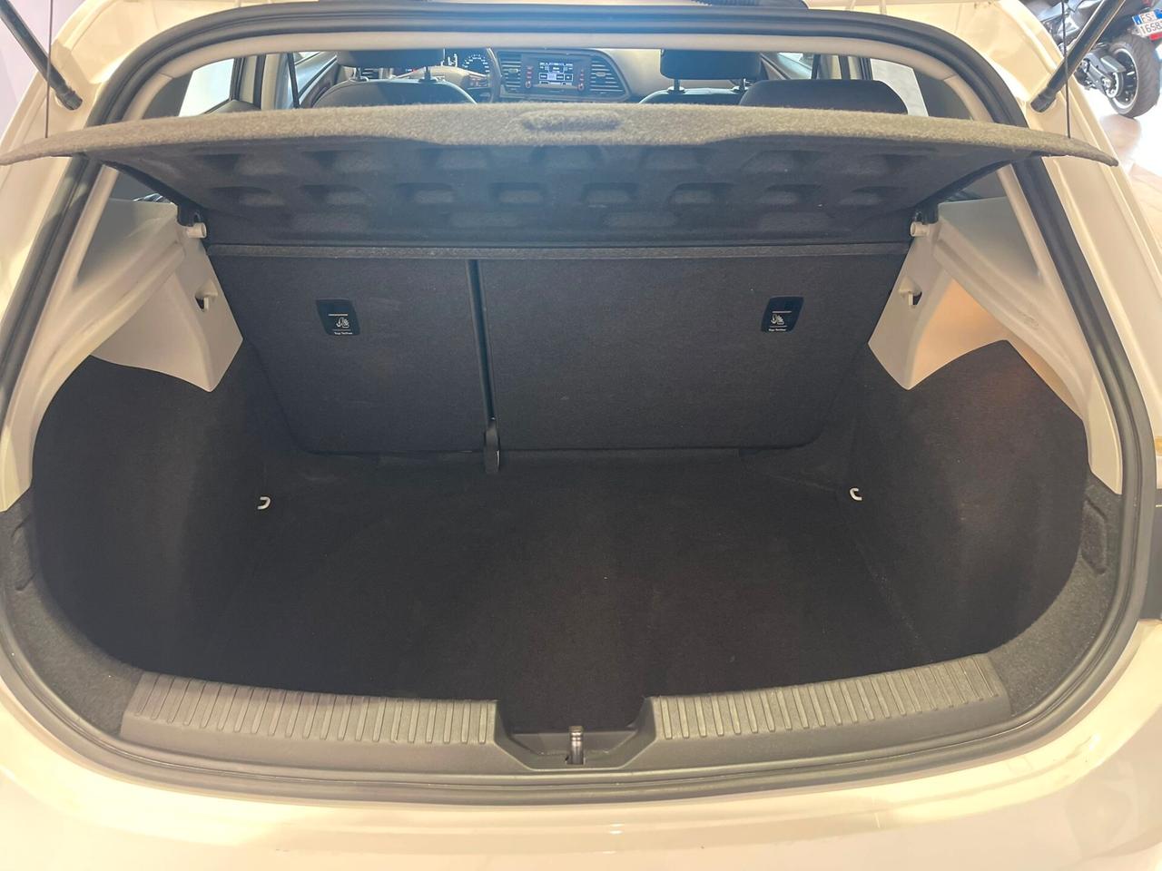 Seat Leon 1.6 TDI 90 CV 5p. Reference
