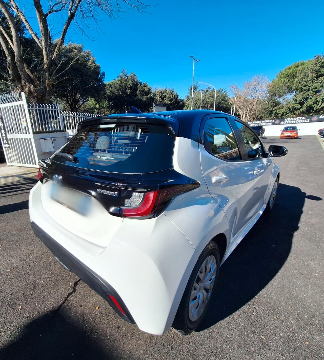 Toyota Yaris 1.5 Hybrid 5 porte Active PROMO 268 MESE zero anticipo