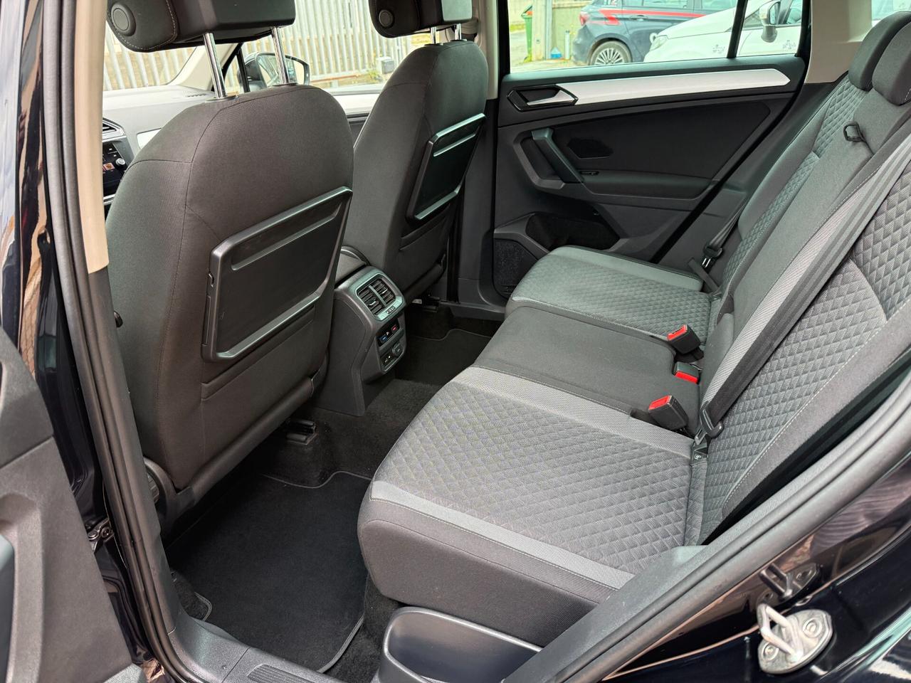 Volkswagen Tiguan 1.6 TDI SCR Business BlueMotion Technology