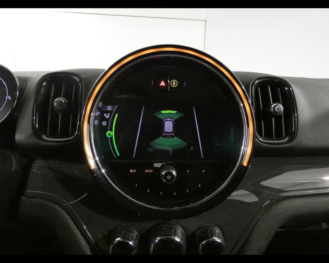 MINI Mini Countrym.(F60) - Mini 2.0 Cooper D Business Countryman Automatica