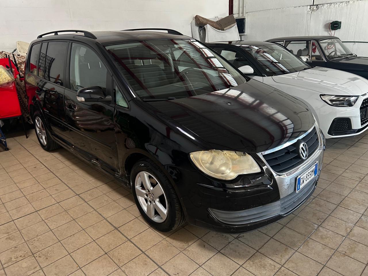 Volkswagen Touran 2.0 Highline Ecofuel