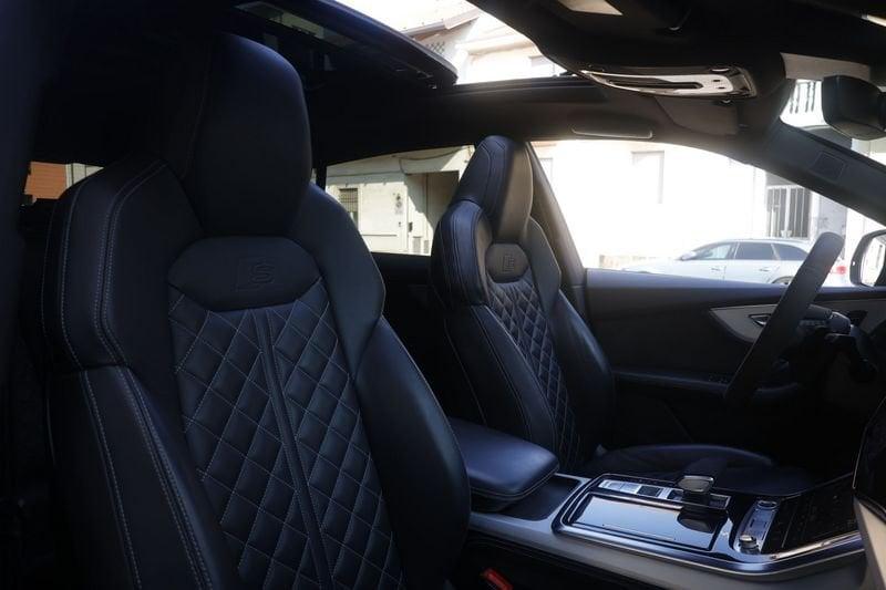 Audi Q8 55 TFSI 250kW quattro tiptronic Sport Tetto Panoramico Unicoproprietario