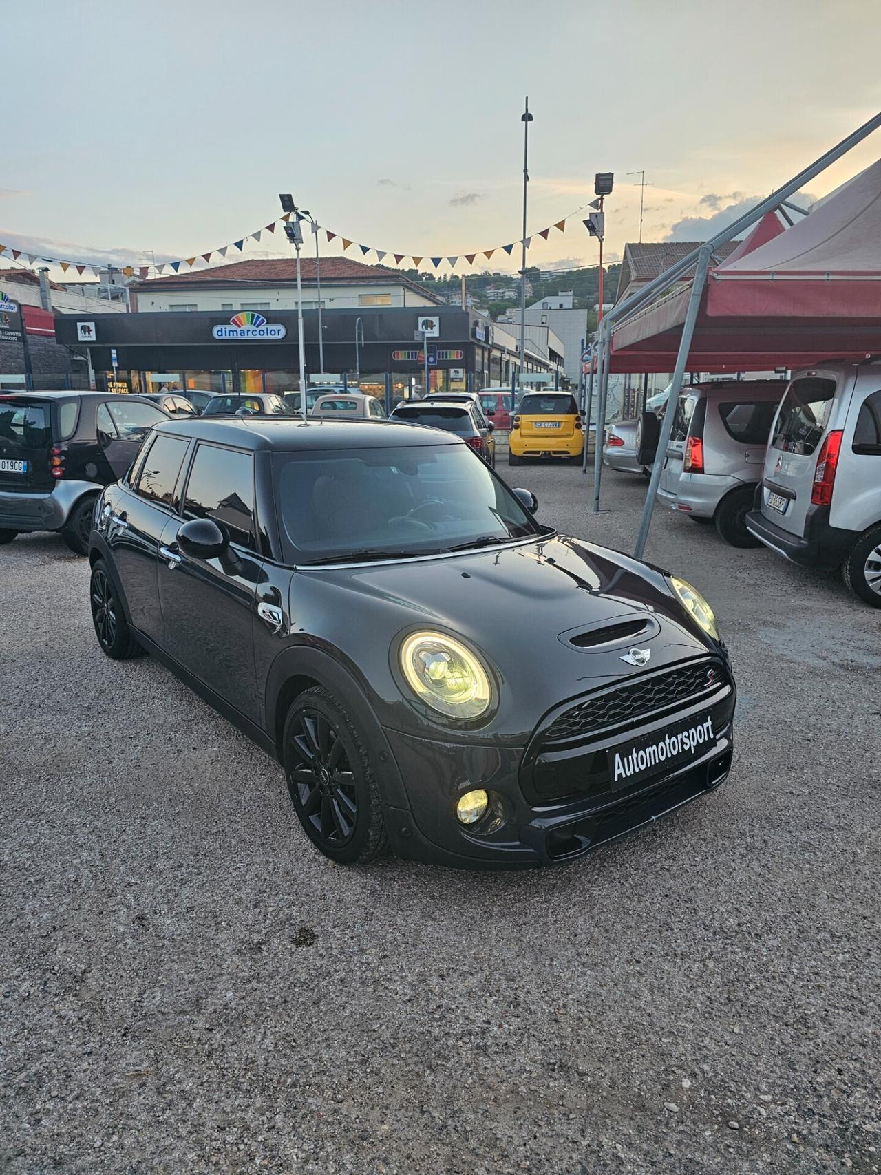 Mini Mini 2.0 Cooper SD Business XL