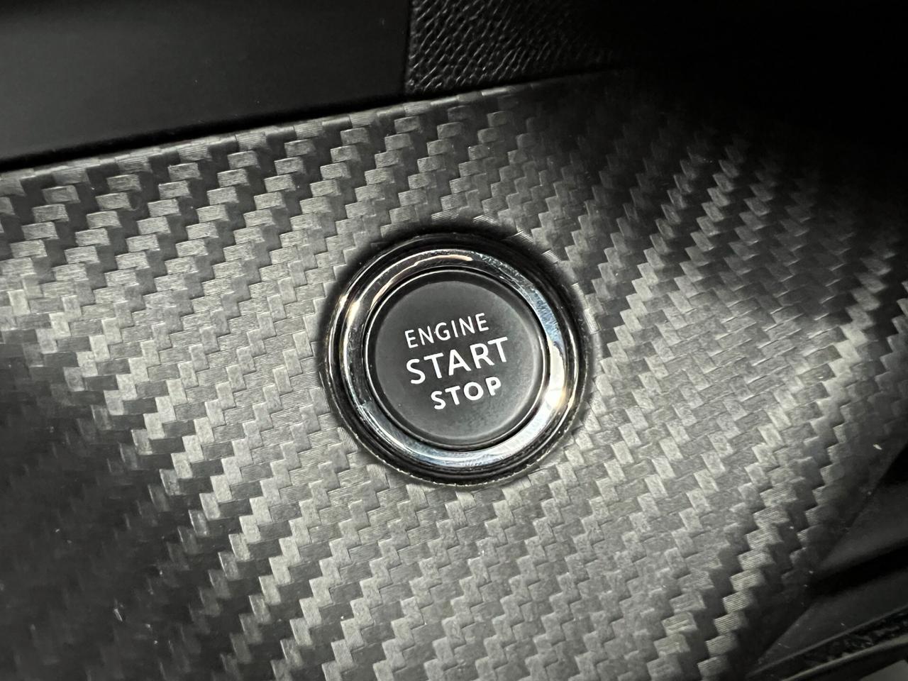 Peugeot 2008 BlueHDi 130 S&S EAT8 Allure