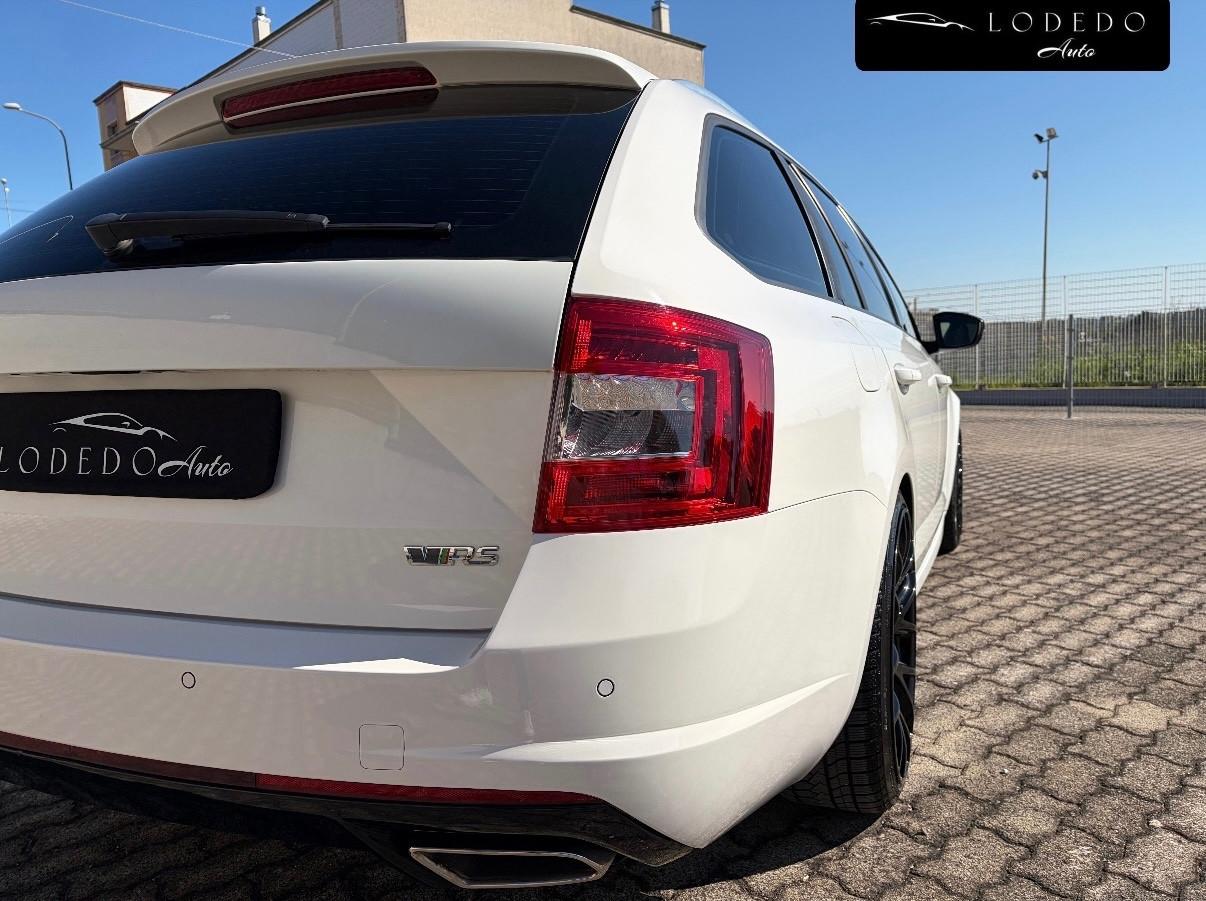 Skoda Octavia 2.0 TDI Wagon RS - 2013 “Bellissima”