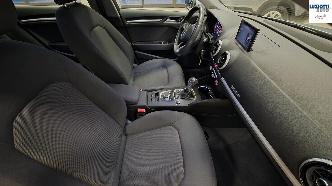 Audi A3 1.6 TDI SPB S TRONIC ADMIRED SLINE