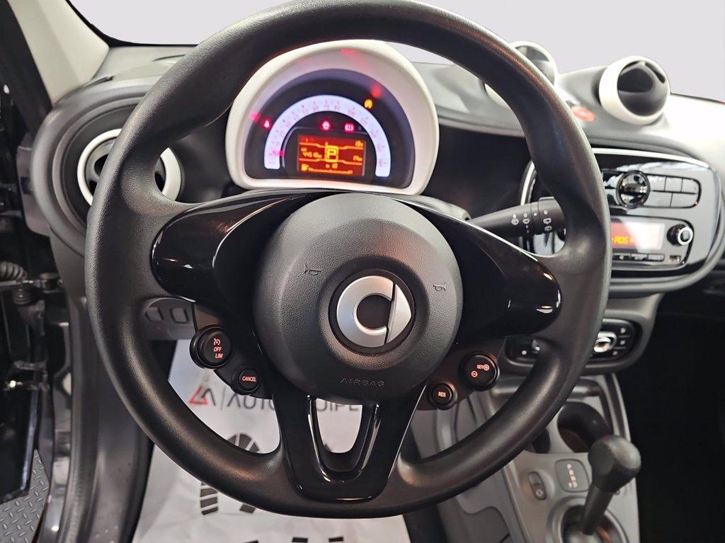 SMART Forfour 1.0 Youngster 71cv twinamic del 2019