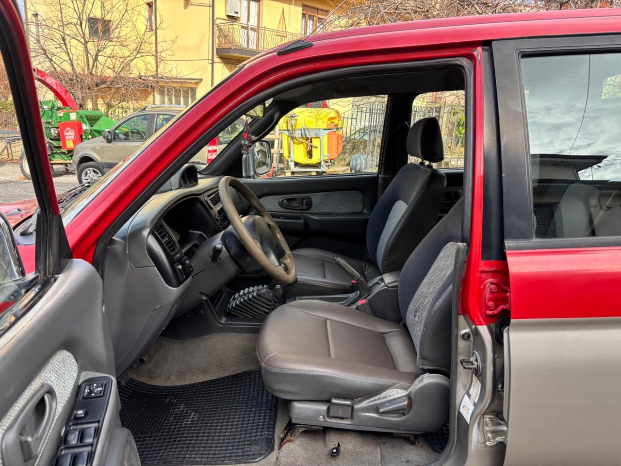 Mitsubishi L200 2.5 TDI 4WD Double Cab Pick-up GLS