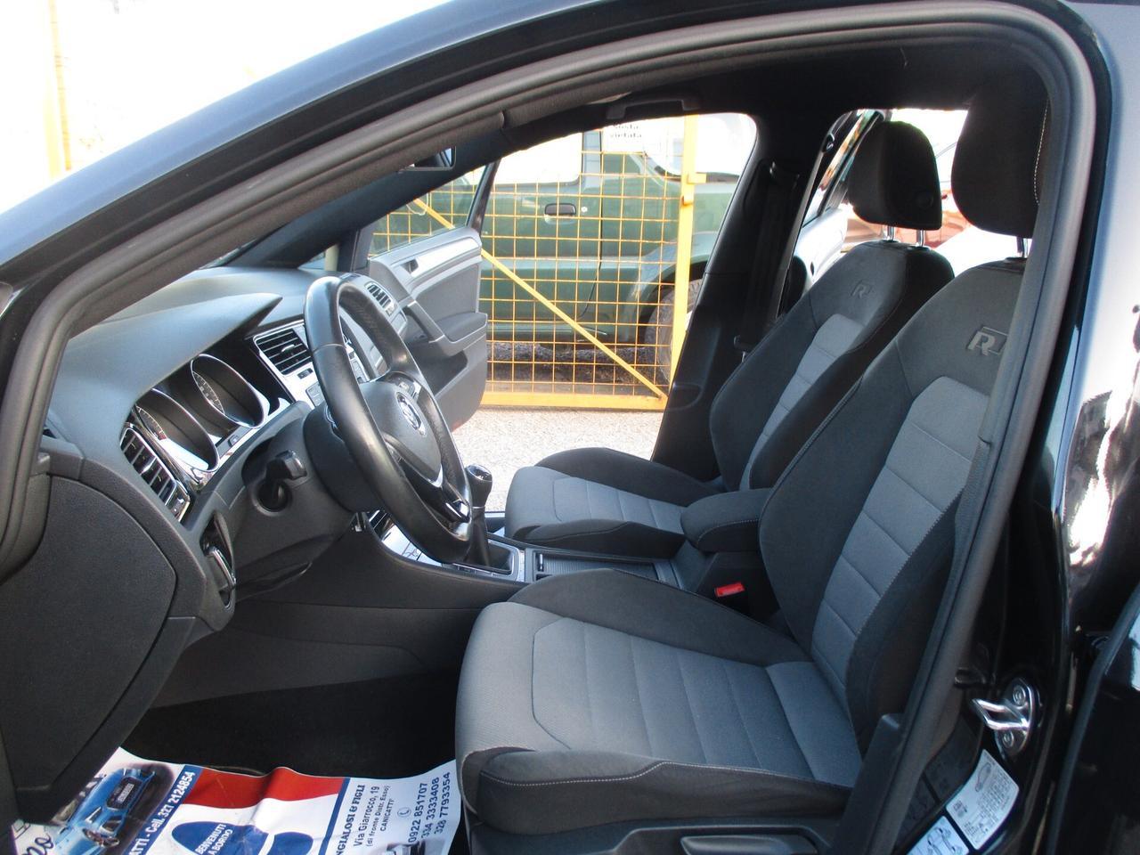 Volkswagen Golf 7.5 1.6 TDI R-LINE FULL OPTIONAL 2018