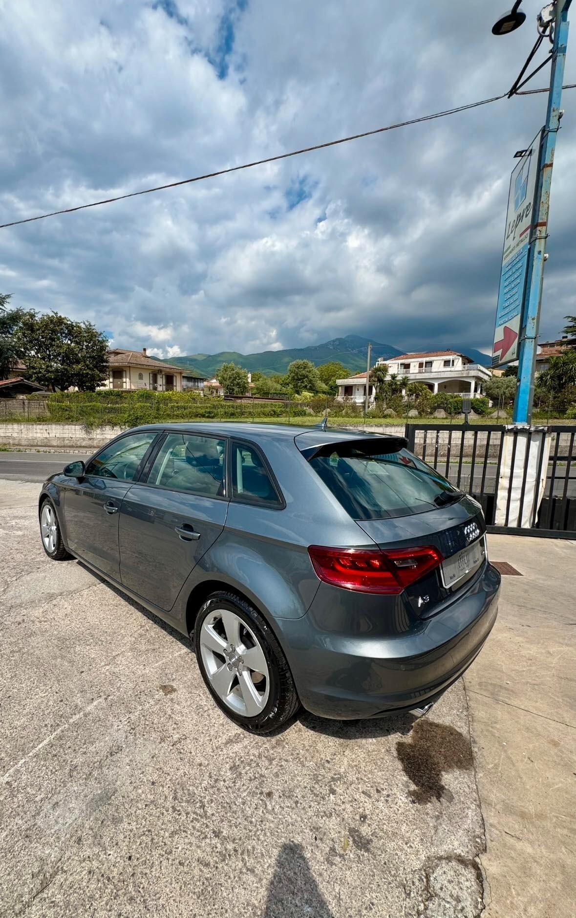 Audi A3 SPB 1.6 TDI clean diesel S tronic Ambition