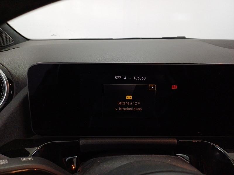 MERCEDES-BENZ B 180 d Business Extra