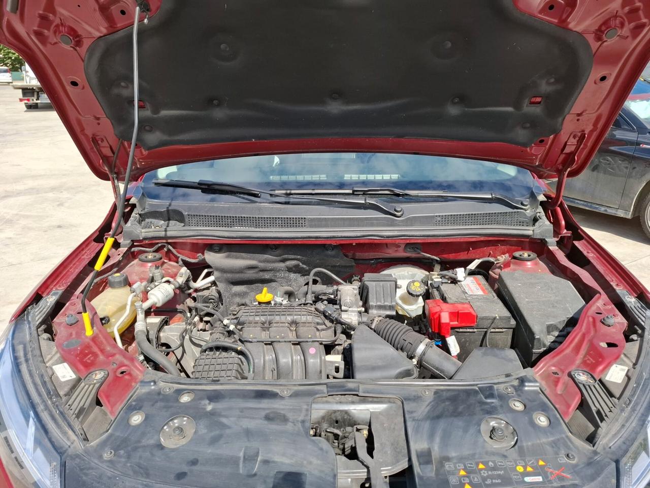Dacia Sandero 1.0 SCe 65 CV - SINISTRATA