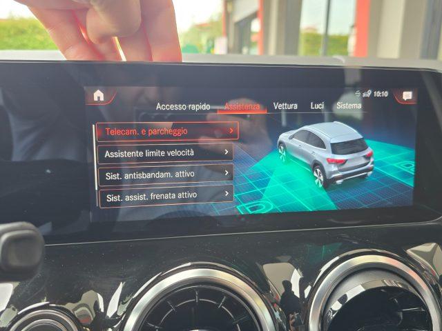 MERCEDES-BENZ GLA 200 d Automatic Premium AMG Line 19" MBUX LED Performa