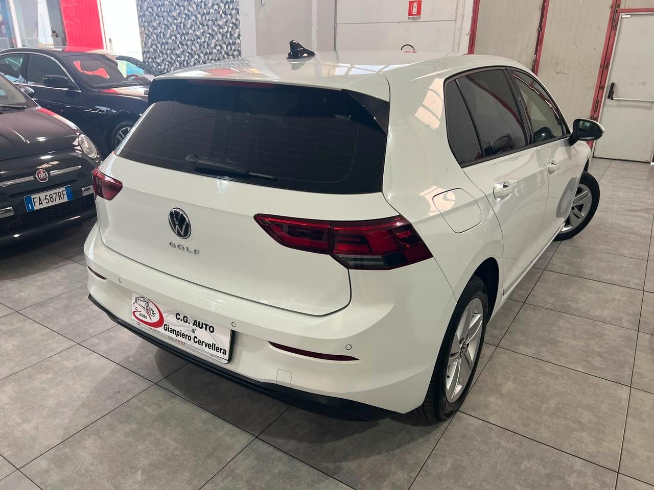 Volkswagen Golf 2.0 TDI 115 CV SCR Life 2021