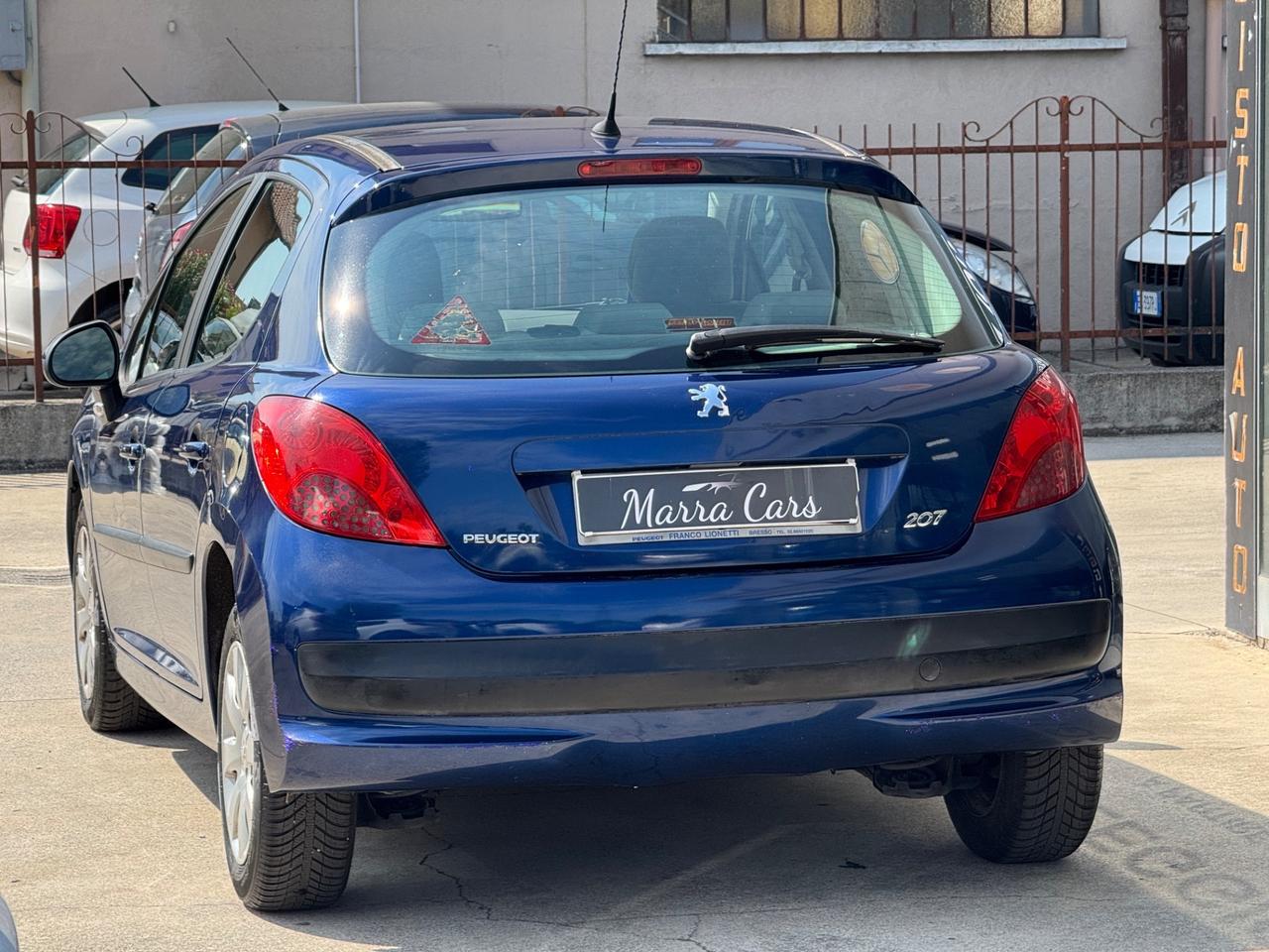 Peugeot 207 1.4 8V 75CV 5p. ONE Line