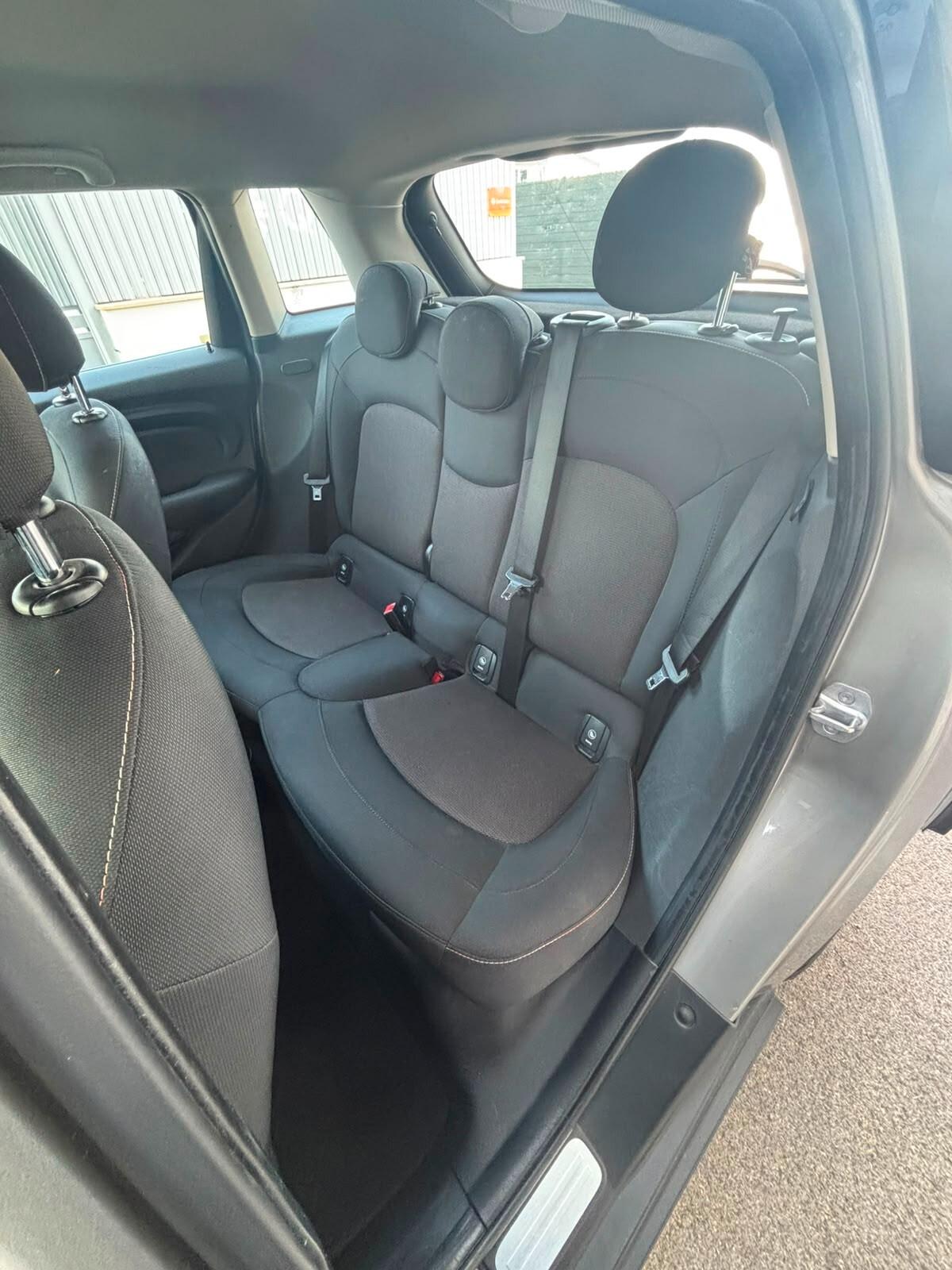 Mini 1.5 Cooper D Hype 5 porte ANNO 2017