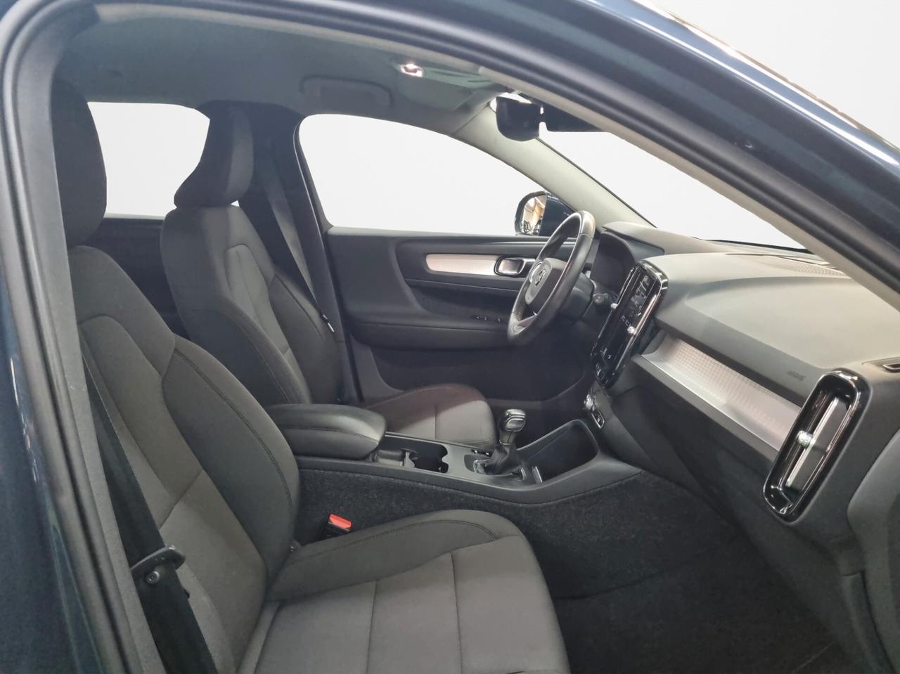 Volvo XC40 T3 Momentum