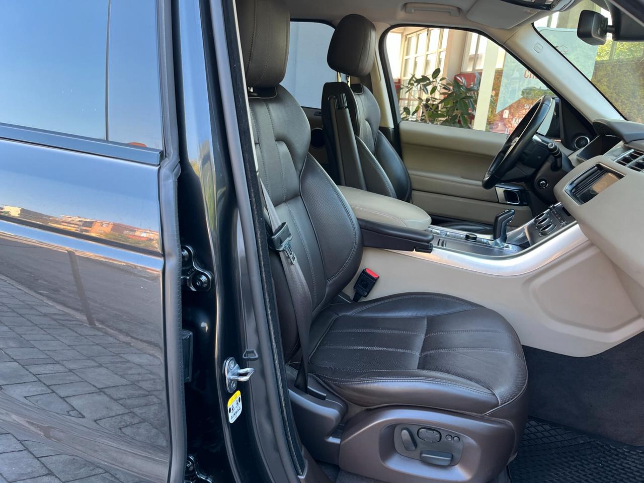 Land Rover Range Sport 3.0 TDV6 HSE Dynamic