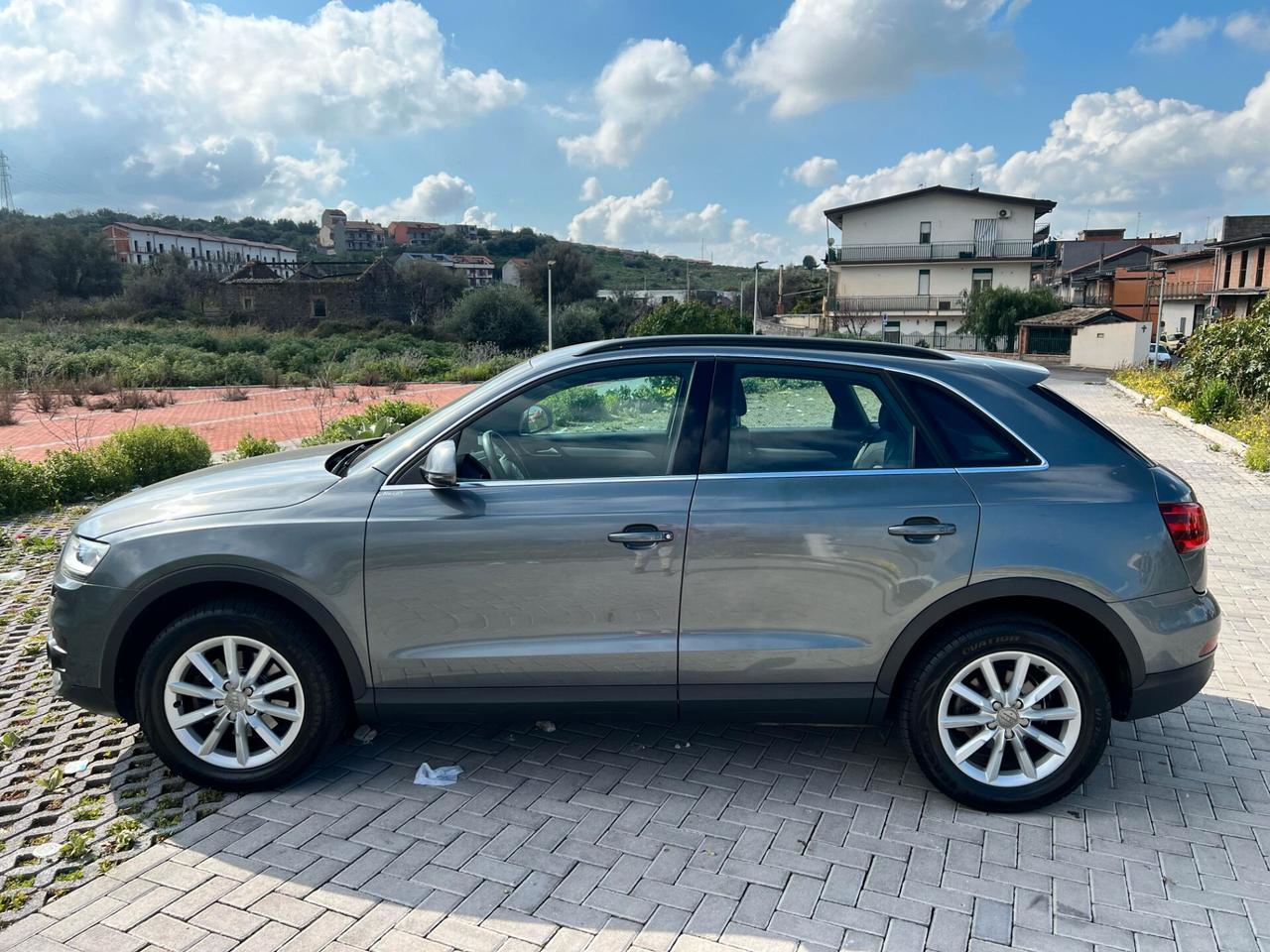 Audi Q3 2.0TDI QUATTRO CONDIZIONI DA VETRINA 2014