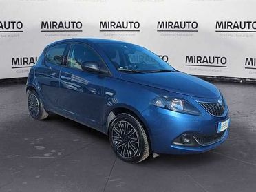 Lancia Ypsilon 1.0 FireFly 70cv Hybrid Gold