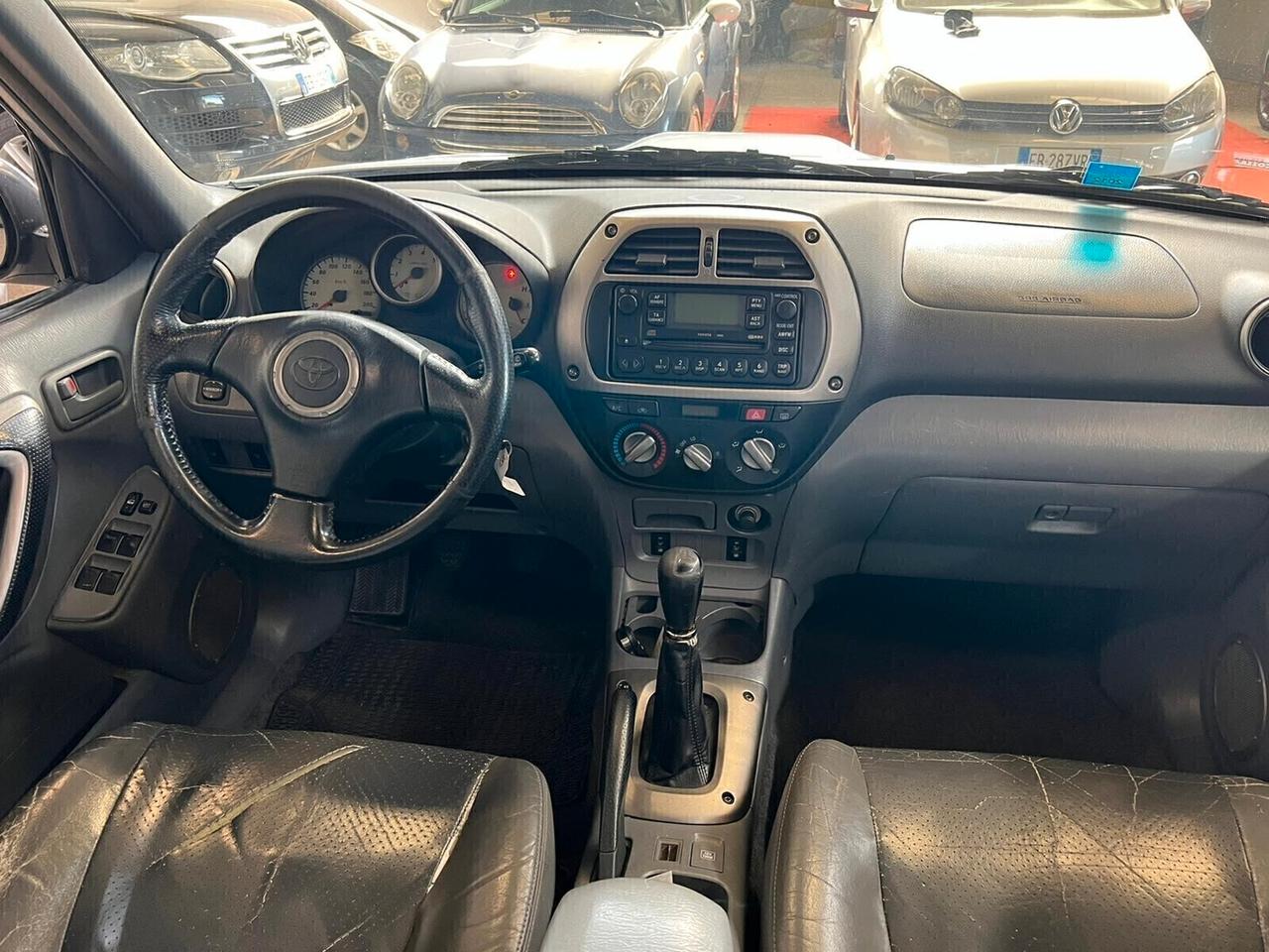 Toyota RAV 4 2,0-D-4d-2001