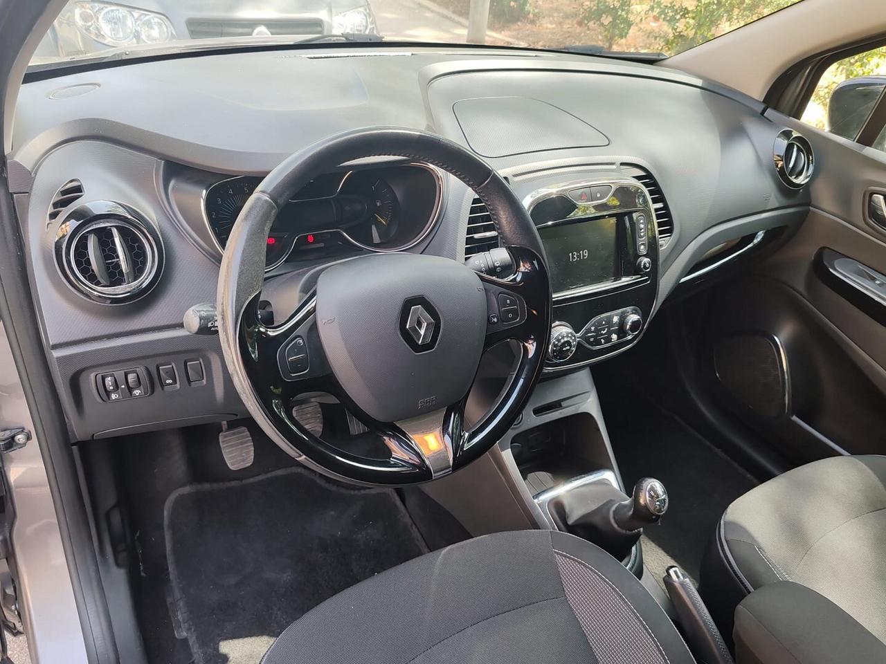 REANULT CAPTUR 1.5 DCi 90CV ZEN + NAVY