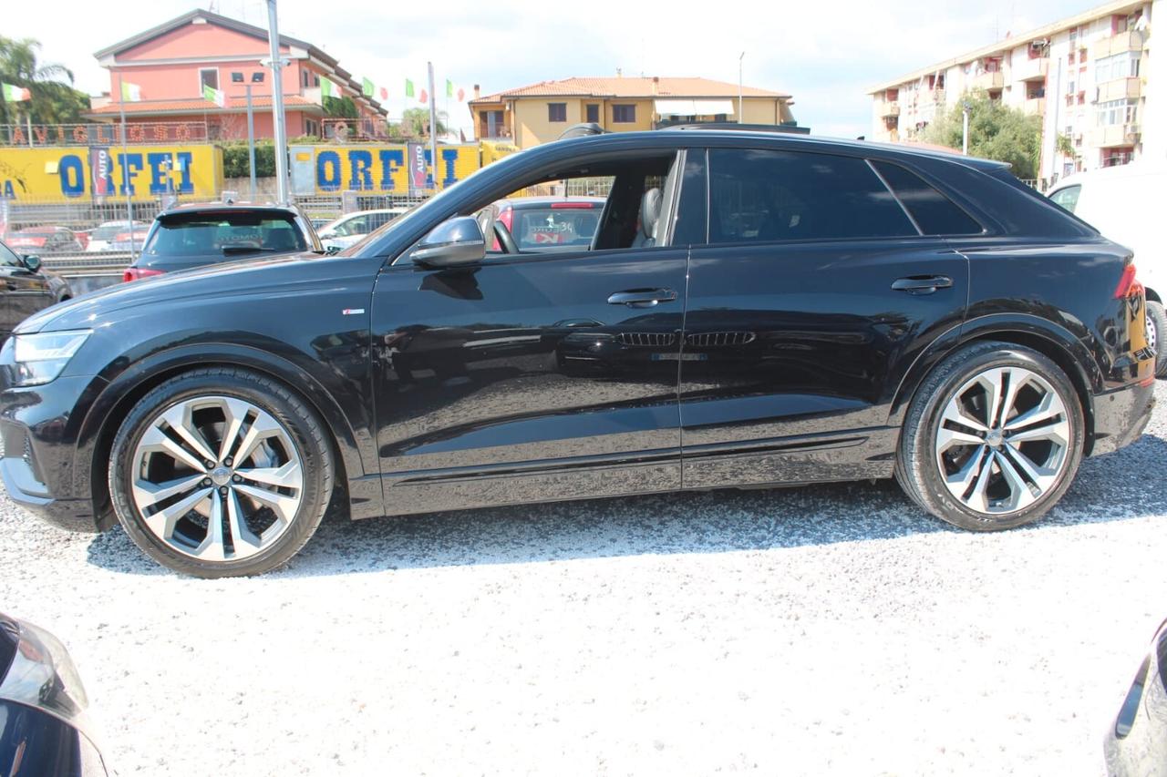 Audi Q8 50 TDI Tua A SOLI 459€